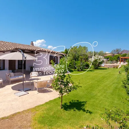 Corallo Villa *